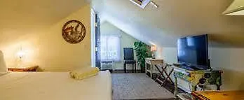 Zajazd Curry House - Room 1 Key West